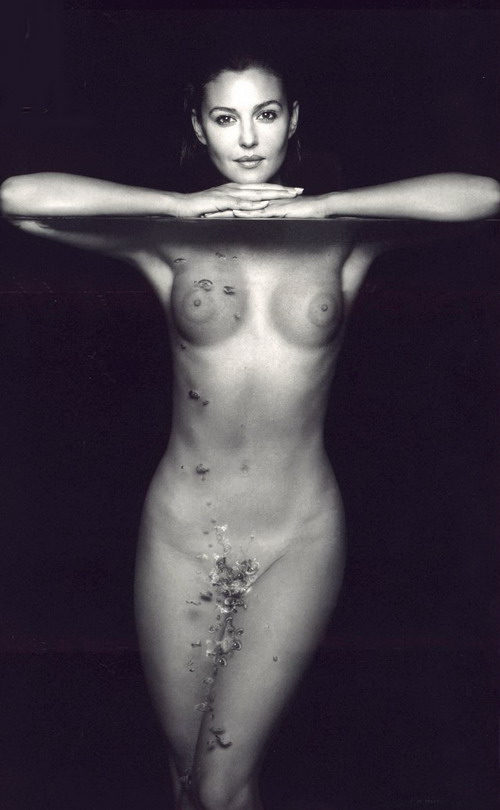[Monica+Bellucci__016.jpg]