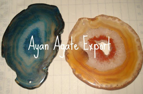 Agate-Slice-Pendant-in-Many-Colors