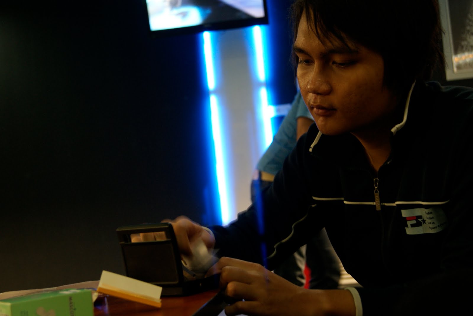 Rokok Lm