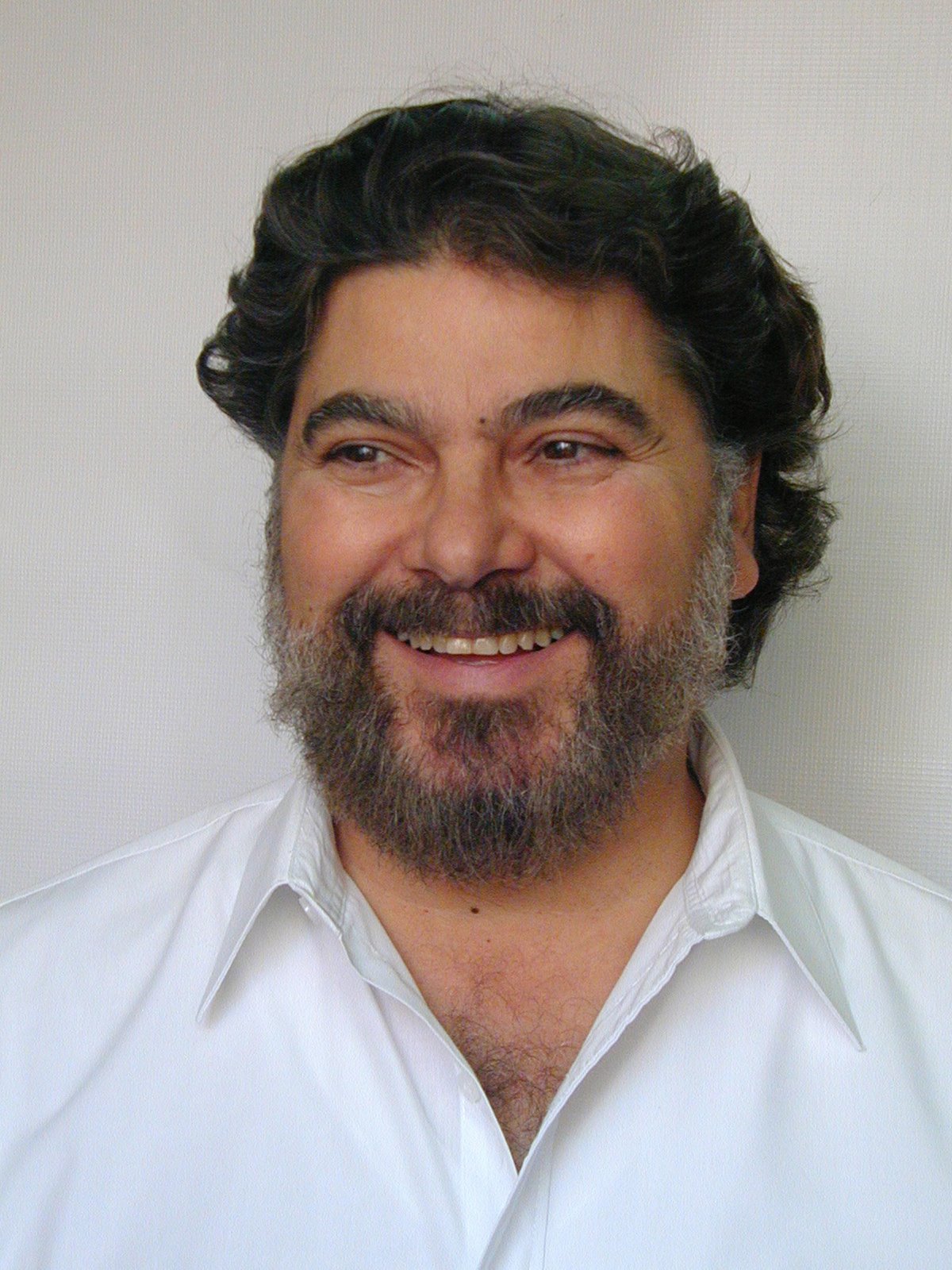 Nueva constitución política Hola, soy Manuel Arturo Salcido Beltrán