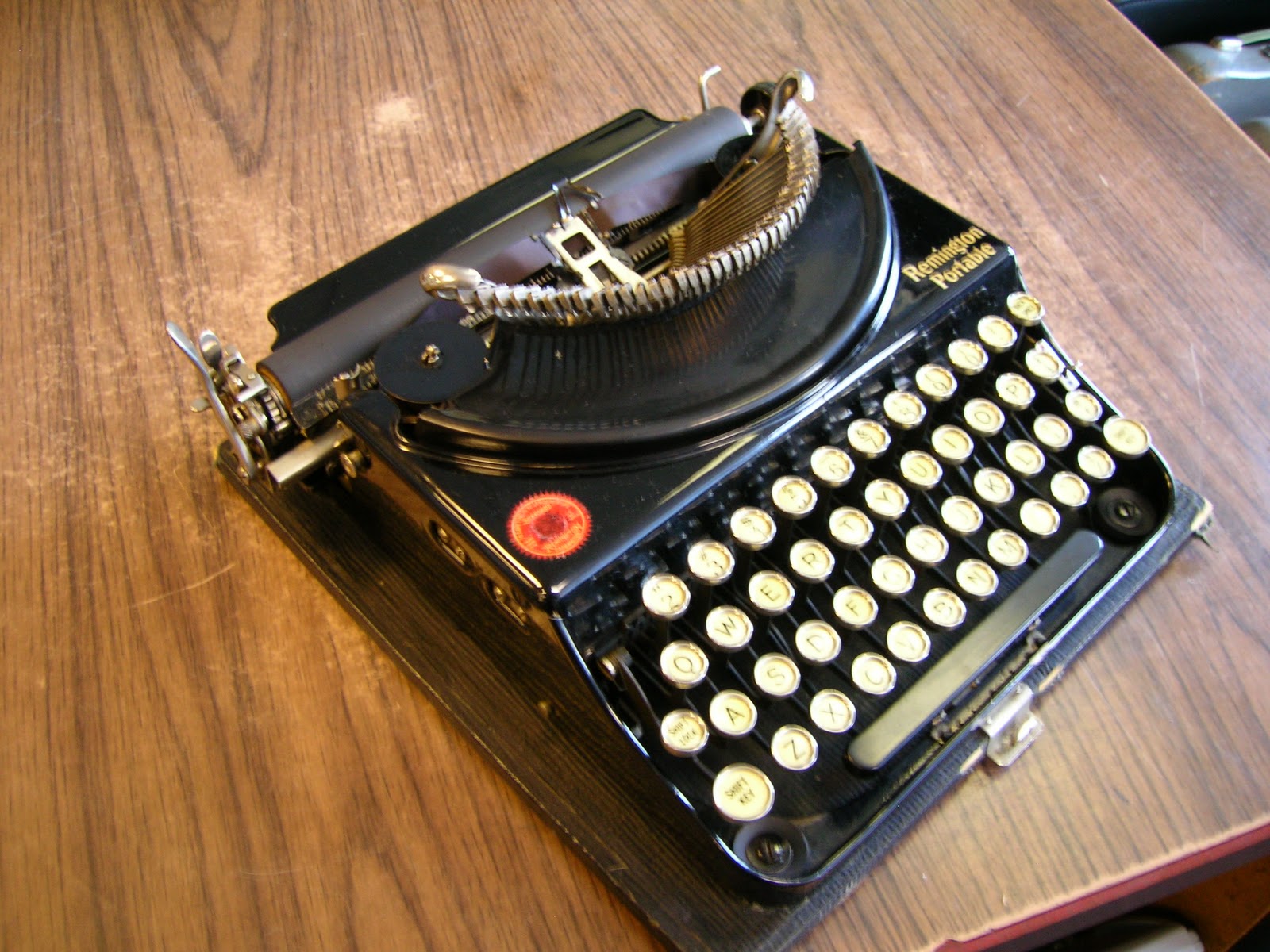 I had a Dad come in this afternoon and buy a mid 1920's Remington Portable  Manual typewriter today. He was pretty cool. He totally got the vintage ...