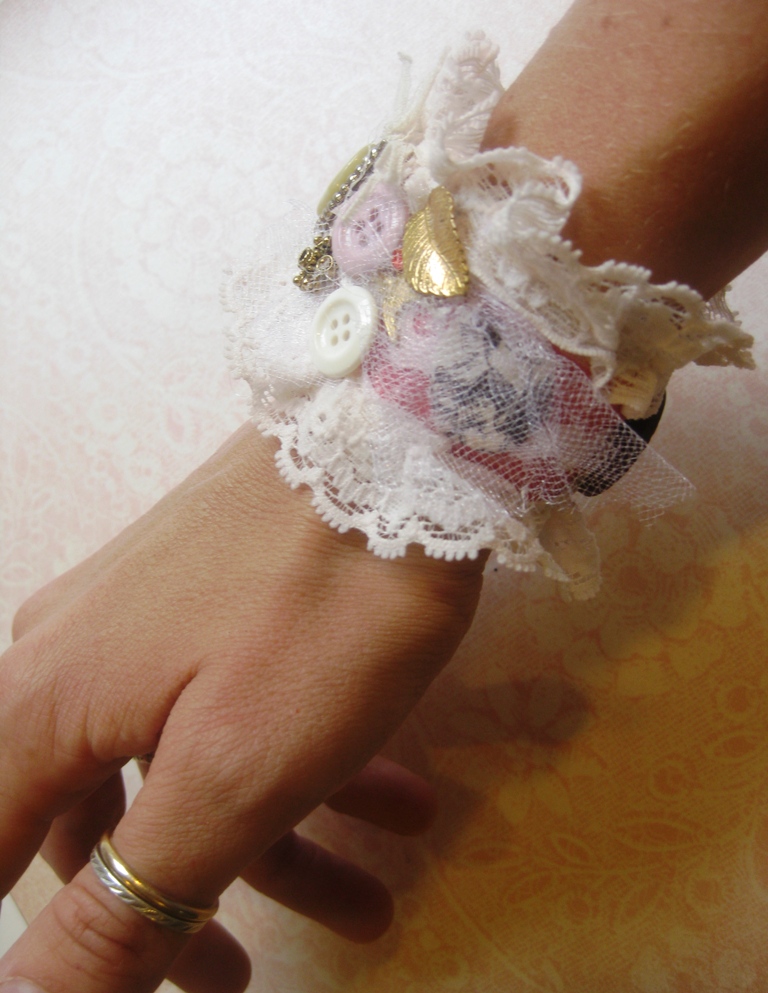 sewhungryhippie Sewing The Victorian Cuff Tutorial