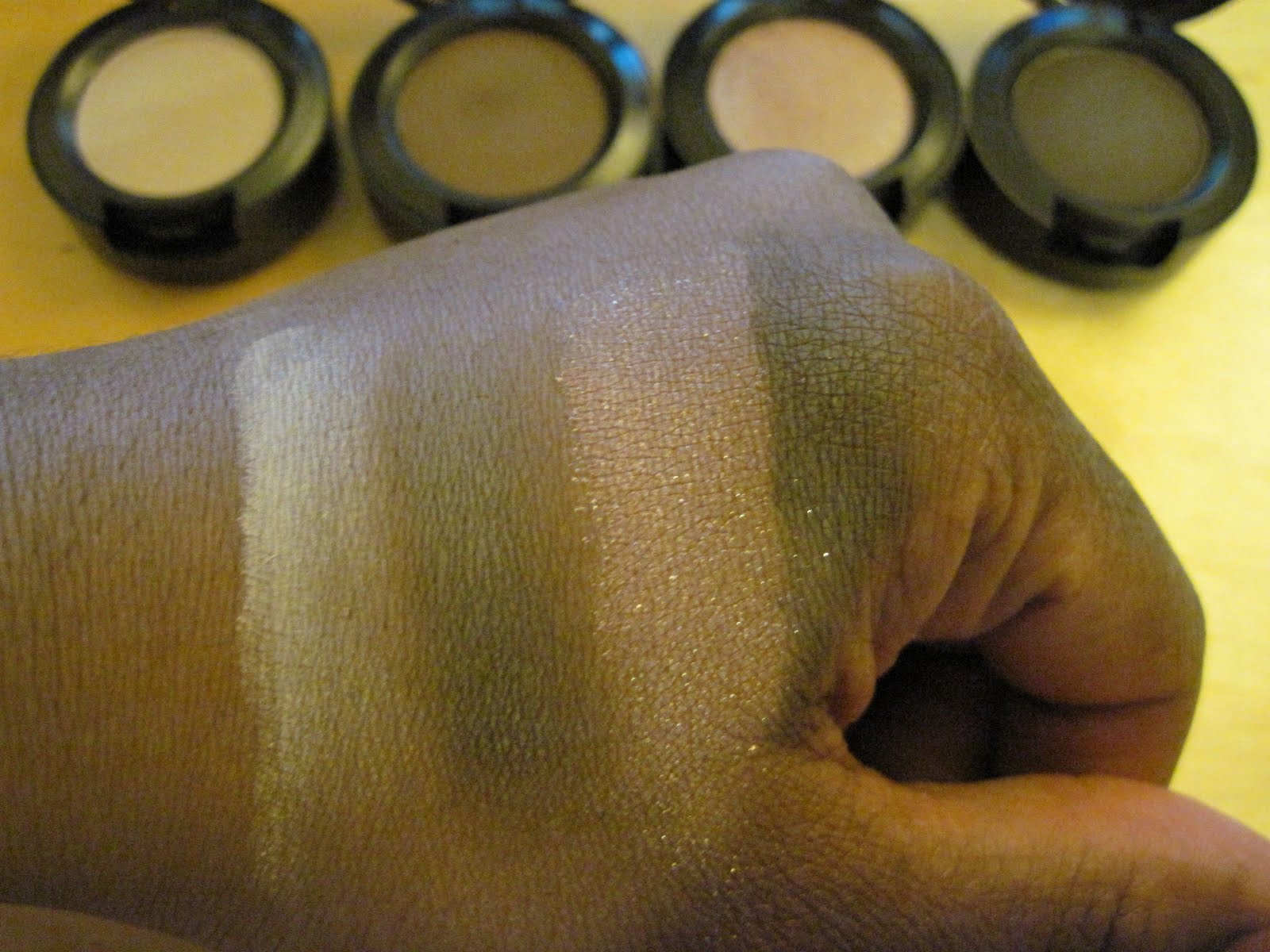 [Mac+All+Ages,+All+Races,+All+Sexes+Swatches+and+Review+3.jpg]
