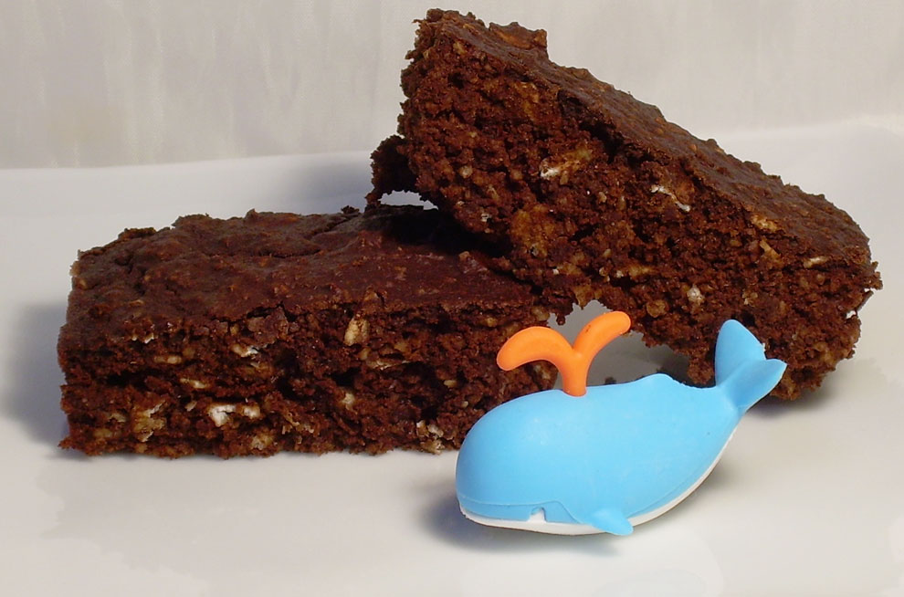 Sweeteners and Light Chocolate Oatmeal Cake Bars