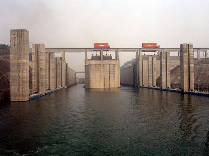 [Three+Gorges+Dam+Largest+Electricity+Plant+(10).jpg]