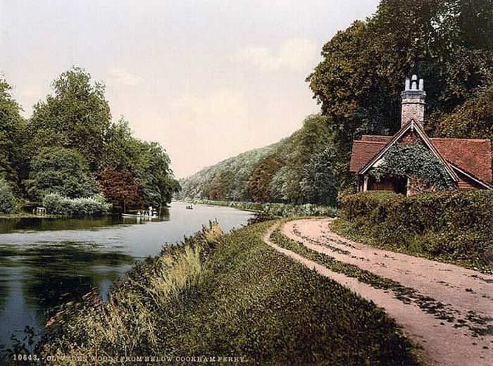 These photos of old England were made in 1890s Color+Photographs+of+Old+England+(1)