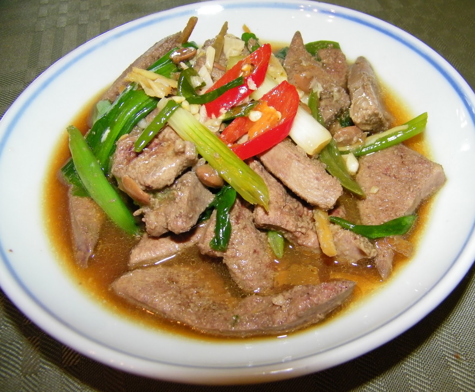 Little Bellevue Kitchen StirFried Pig's Liver