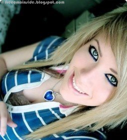 Free Emo Wallpapers Emo Cute Teen In Blue Dress And Blue Eyes