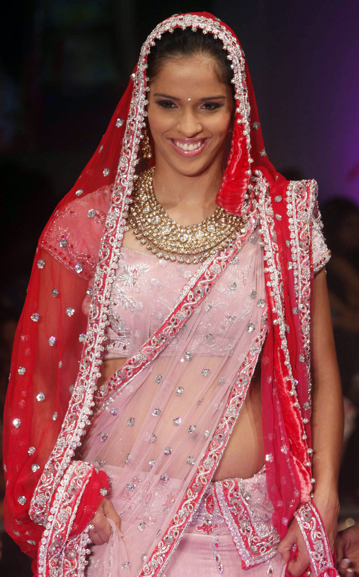 Latest News: Saina Nehwal Walks the Ramp at The Hyderabad Fashion Week -  Photos