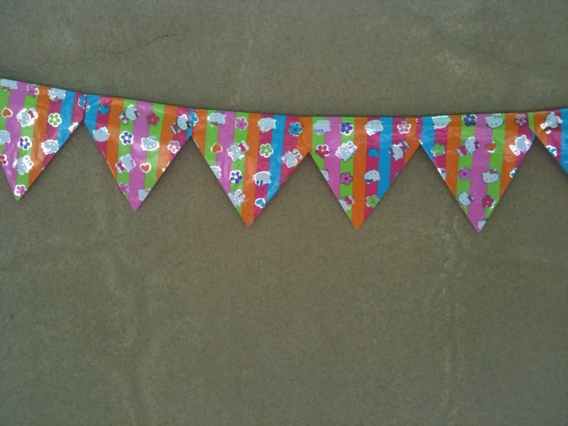 [Ironic+Decorations.bmp]