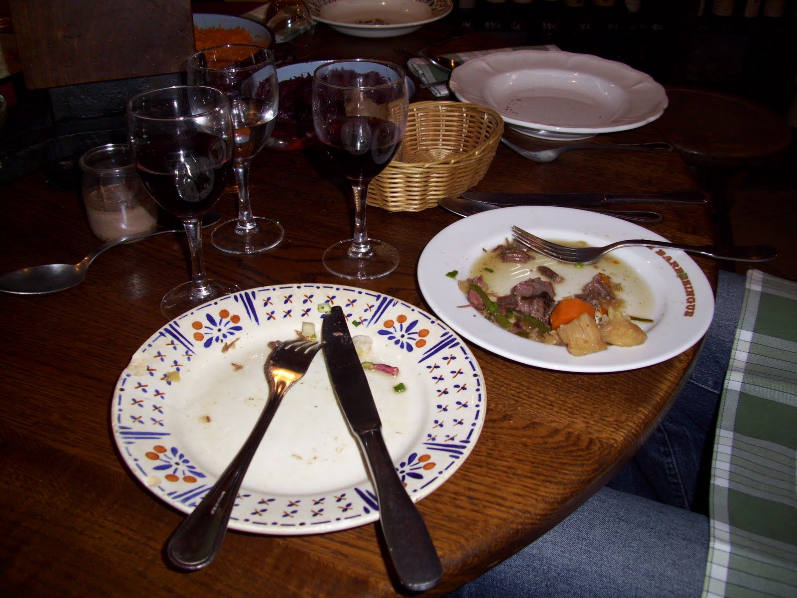 [Pot+au+Feau,+Cave+Moelle.JPG]