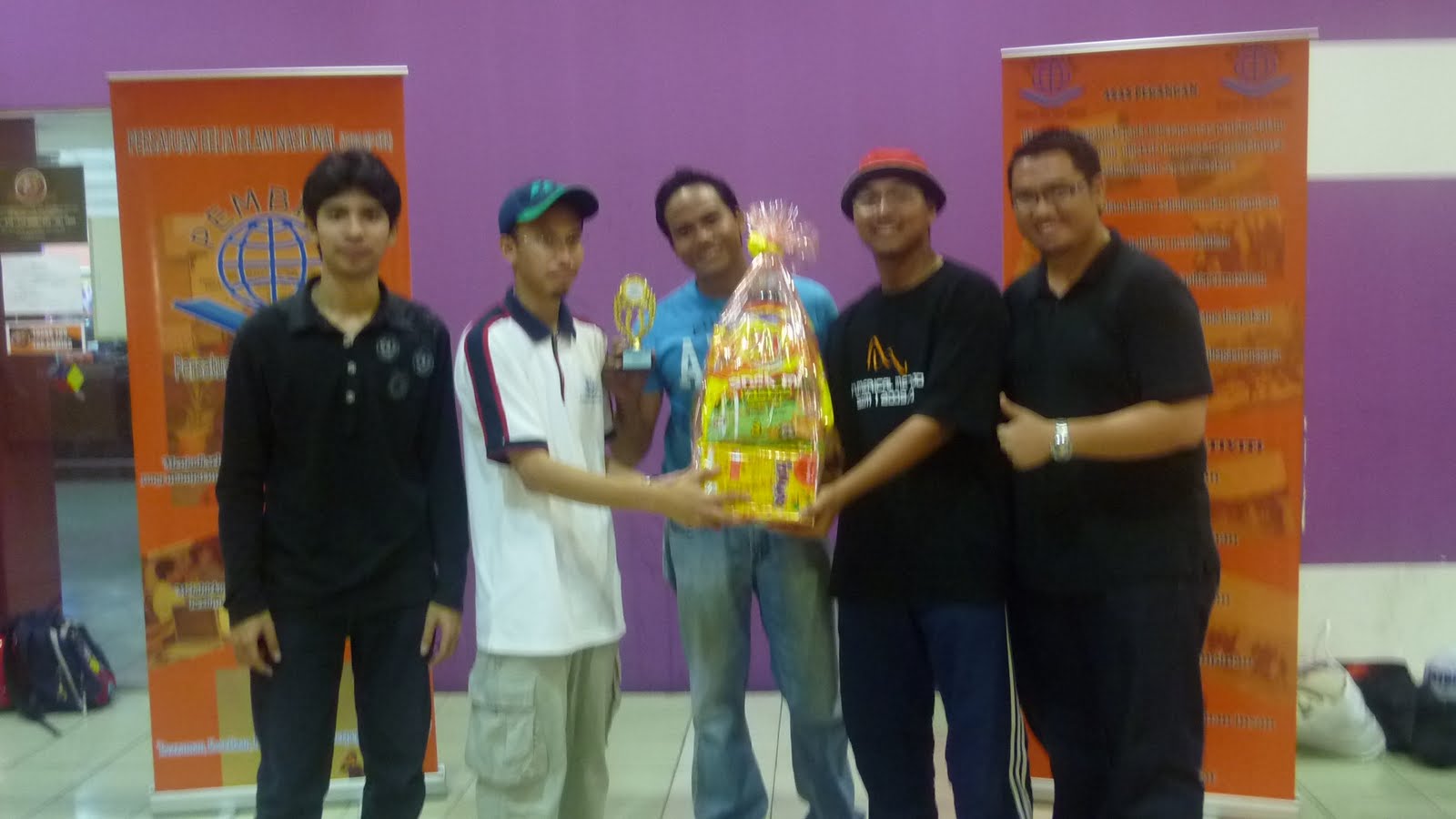 [P1010284.JPG]