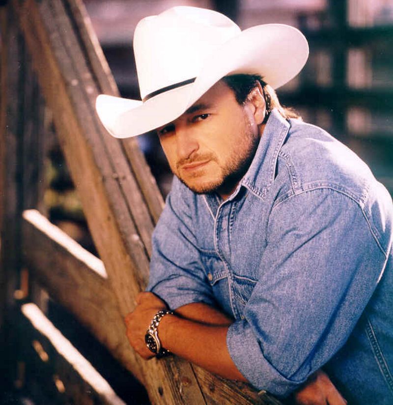 That Nashville Sound: An Interview With Mark Chesnutt Over At The 9513
