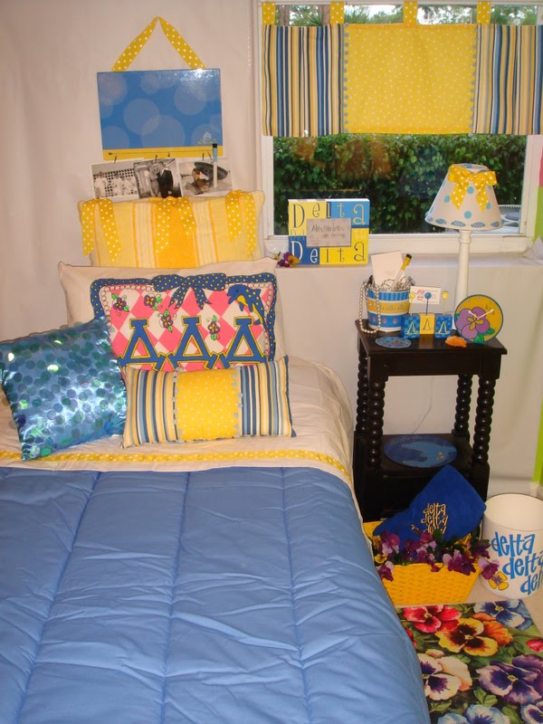Decor 2 Ur Door Delta Delta Delta Sorority Dorm Bedding Decor 2 Ur Door Delta Delta Delta Sorority Dorm Bedding