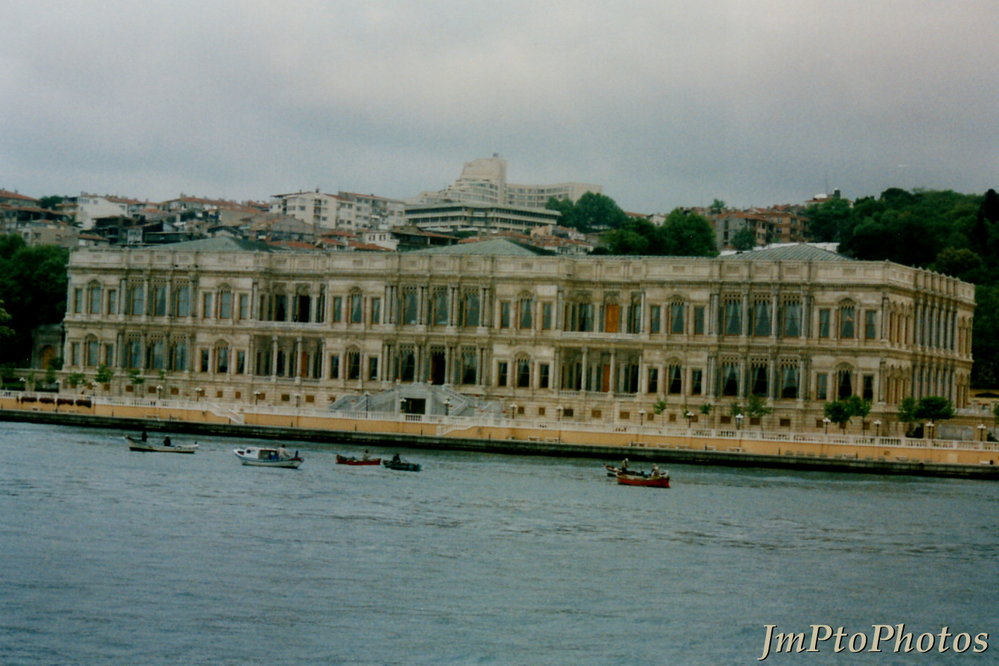 [Bosphore+Istanbul.jpg]