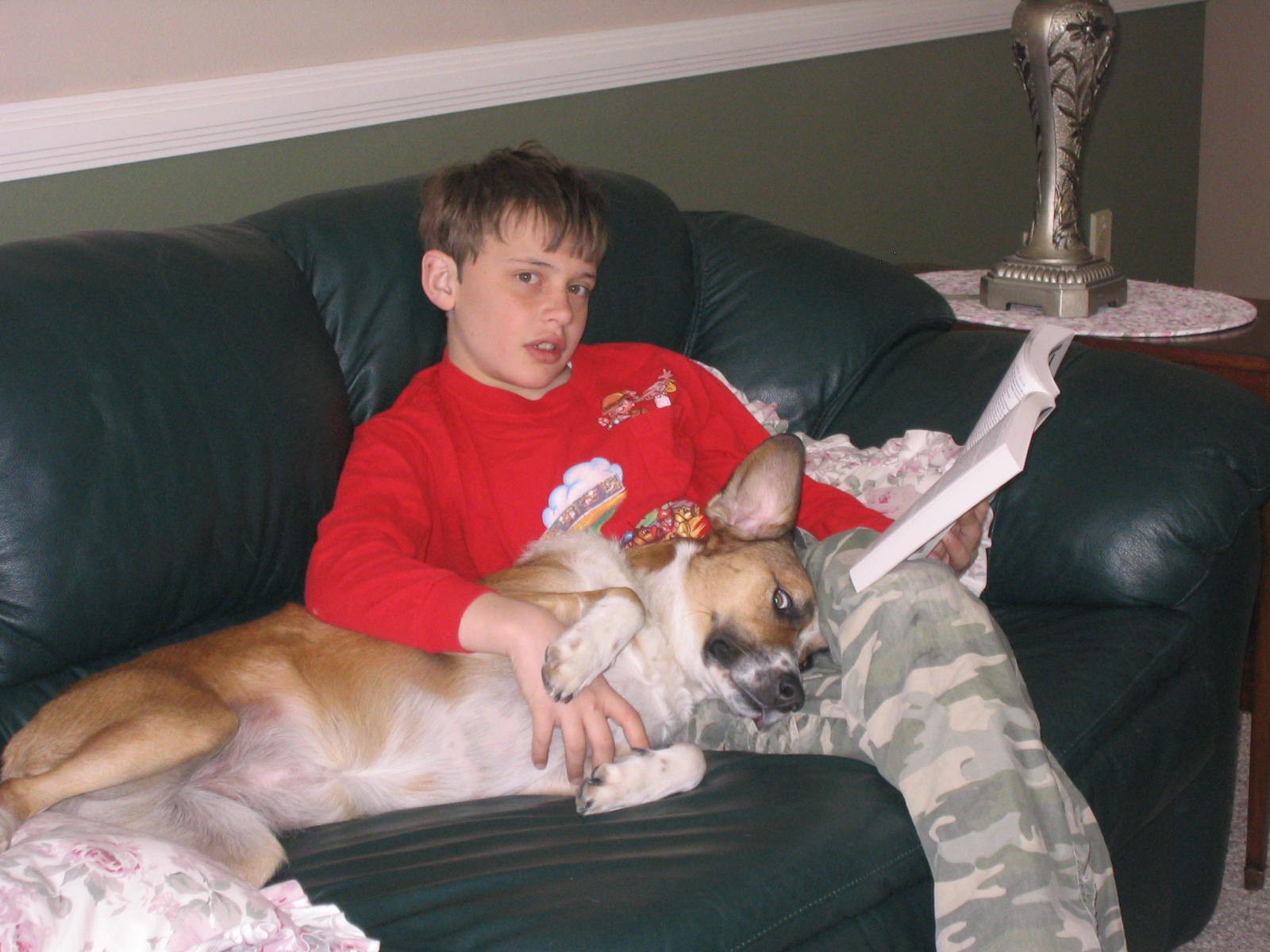 [Reading+with+Fuzzy+Therapy+III.JPG]