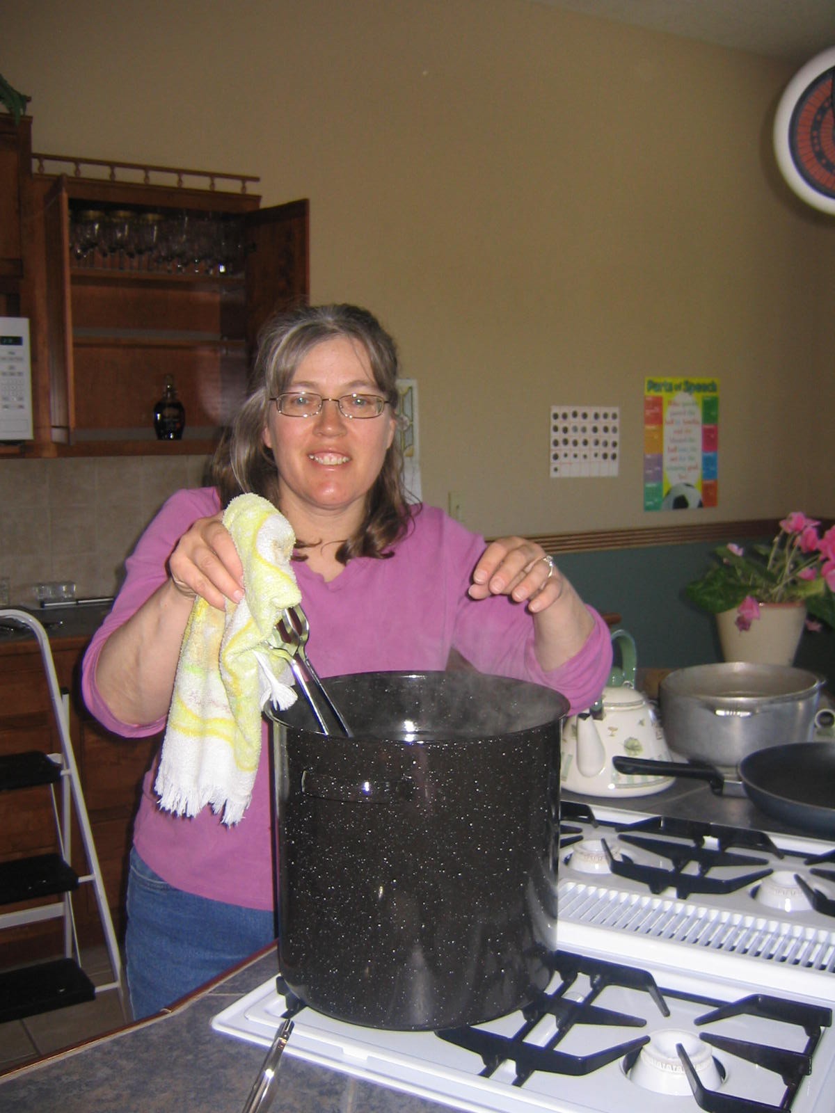 [Kashering+Utensils+II.JPG]