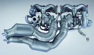 e92_335i_turbo_manifold.jpg