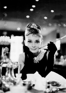 GPP30365~Audrey-Hepburn-Breakfast-at-Tiffanys-Posters.jpg