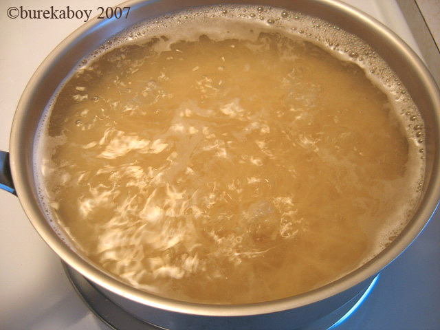 [jk-boil-noodles.jpg]