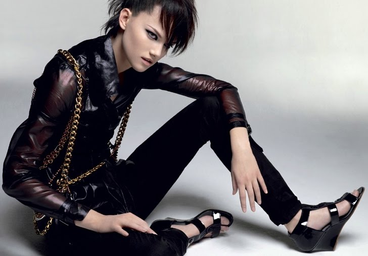 [73149_pp5_122_425lo.jpg]