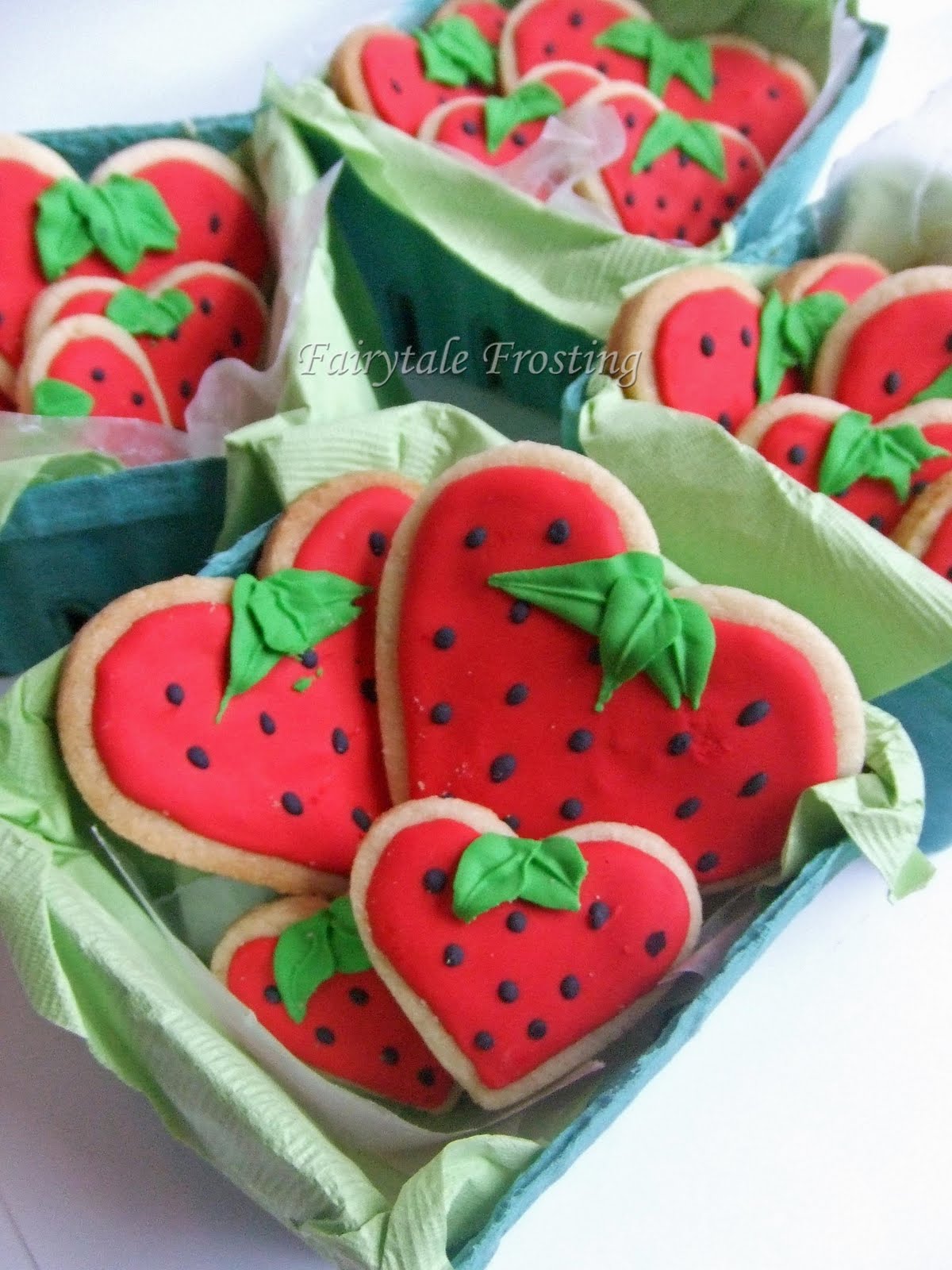 Fairytale Frosting Strawberry Hearts Baskets