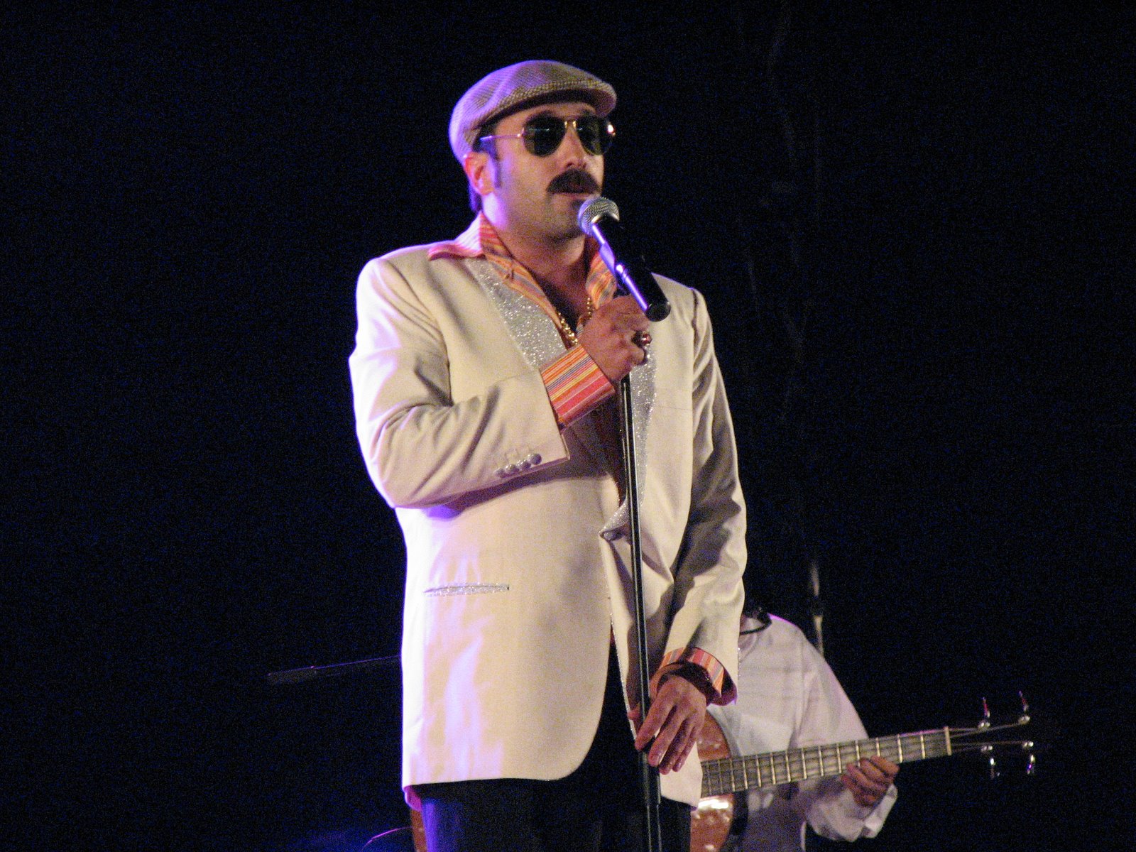 [IMG_5962.JPG]