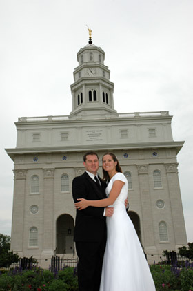 [wedding2.jpg]
