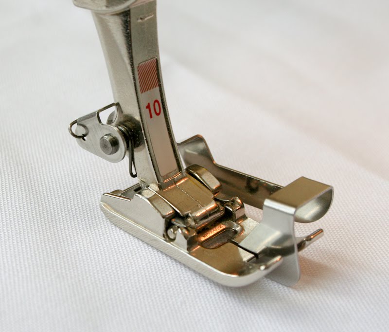 badskirt Edgestitch Foot Demystified