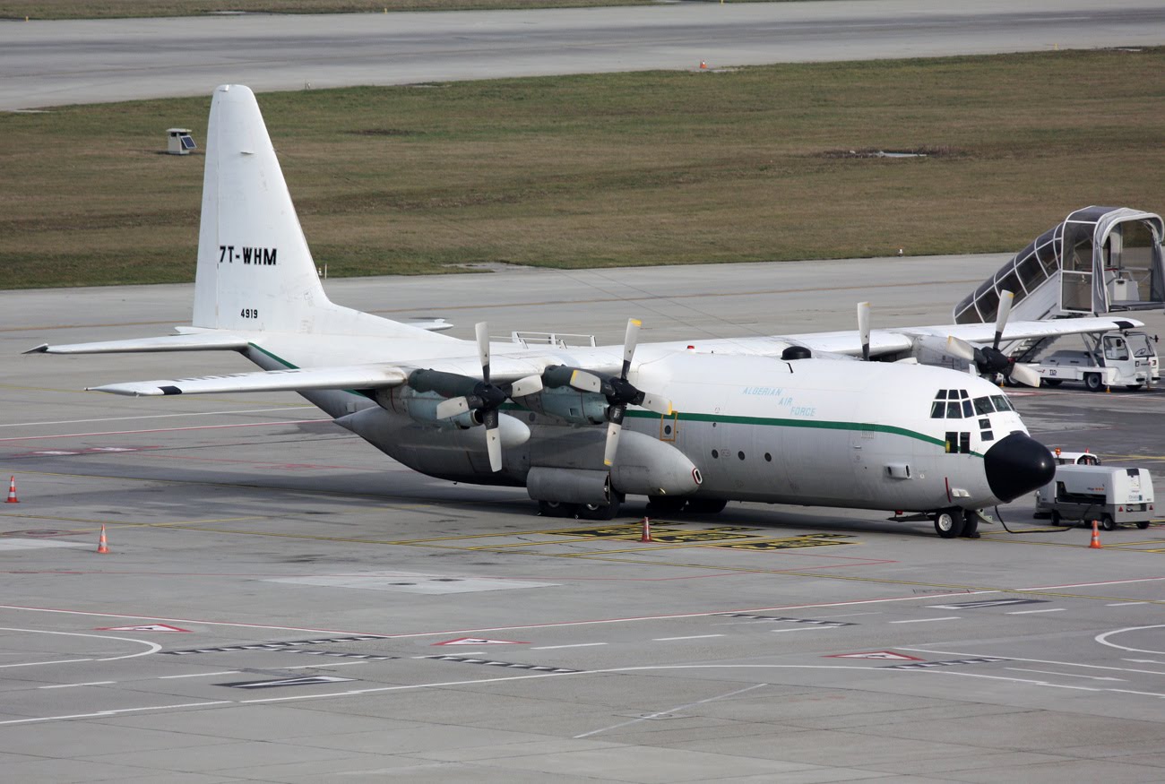 C130%2B7T-WHM%2B251110.JPG