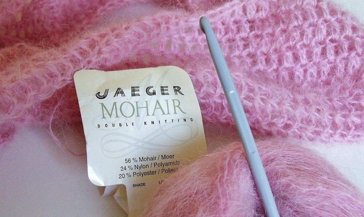 MICROCKNIT CREATIONS: Jaeger Mohair Scarf