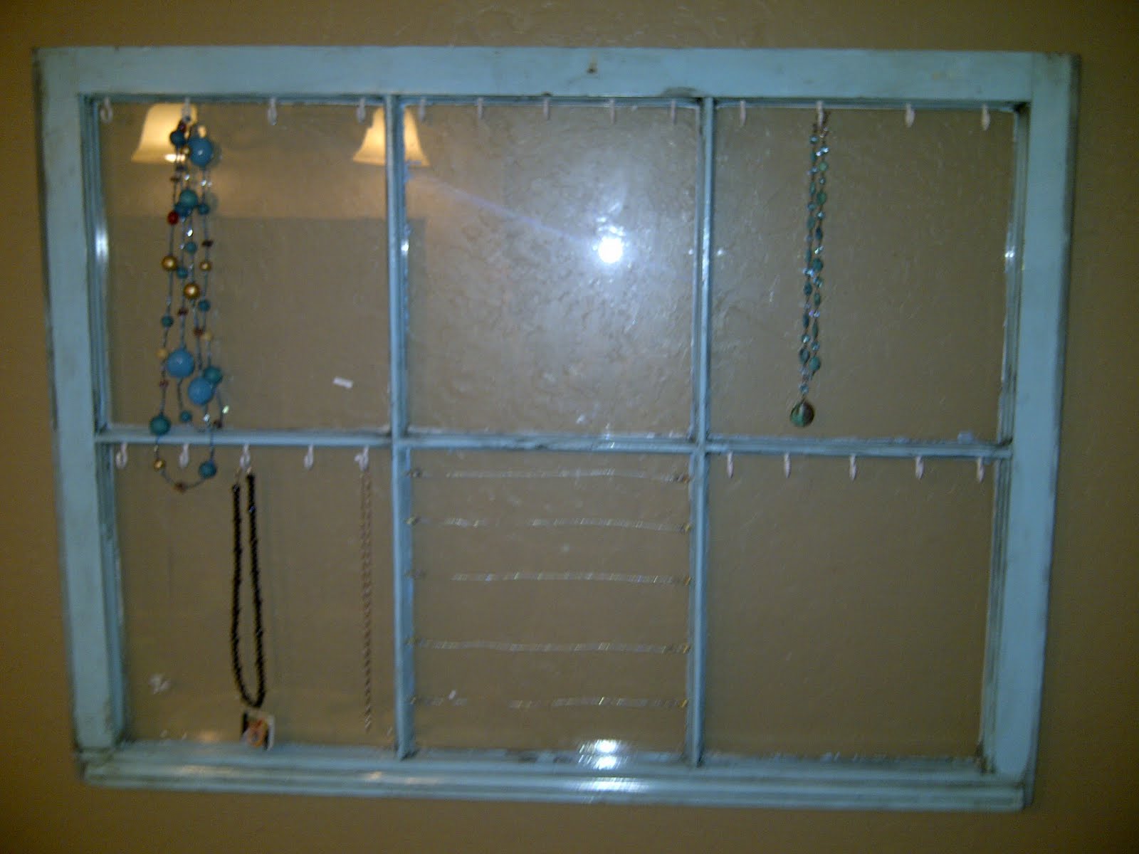 Lulu's Thing Called Love Jewelry Holder