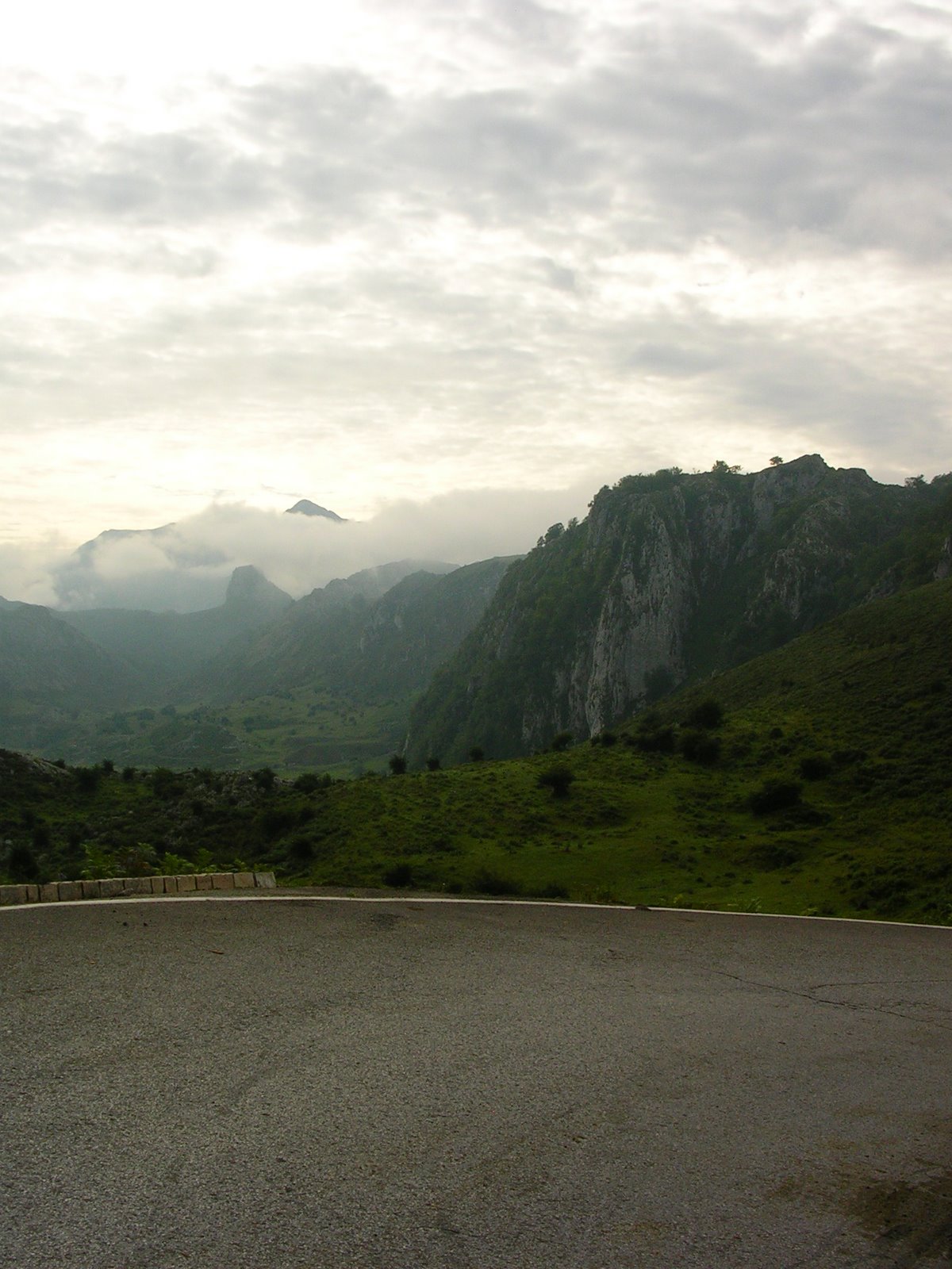 [DSCN6616.JPG]