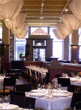 [gotham_bar_dining.jpg]