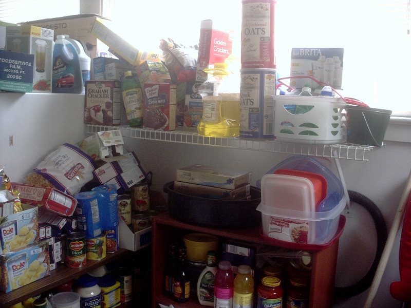 [Pantry1+4-09.JPG]