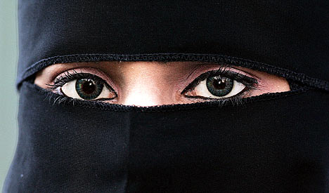 muslim lady photo