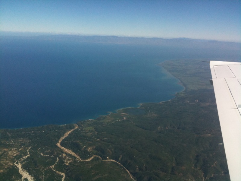 [flying+into+jacmel]