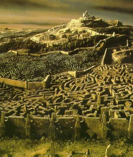 S.W. Ep. 2 Piélagos Ancestrales -Segunda Parte- CAIDA - Página 3 Labyrinth!!