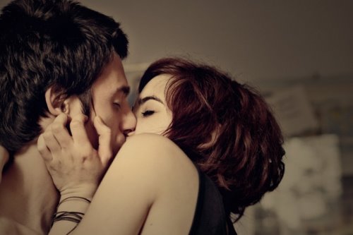 [20090325_c6be7f27b3dac33979844WtoHyGuntWt.jpg]