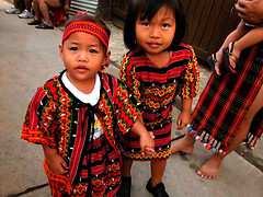 [igorots+in+rizal.jpg]