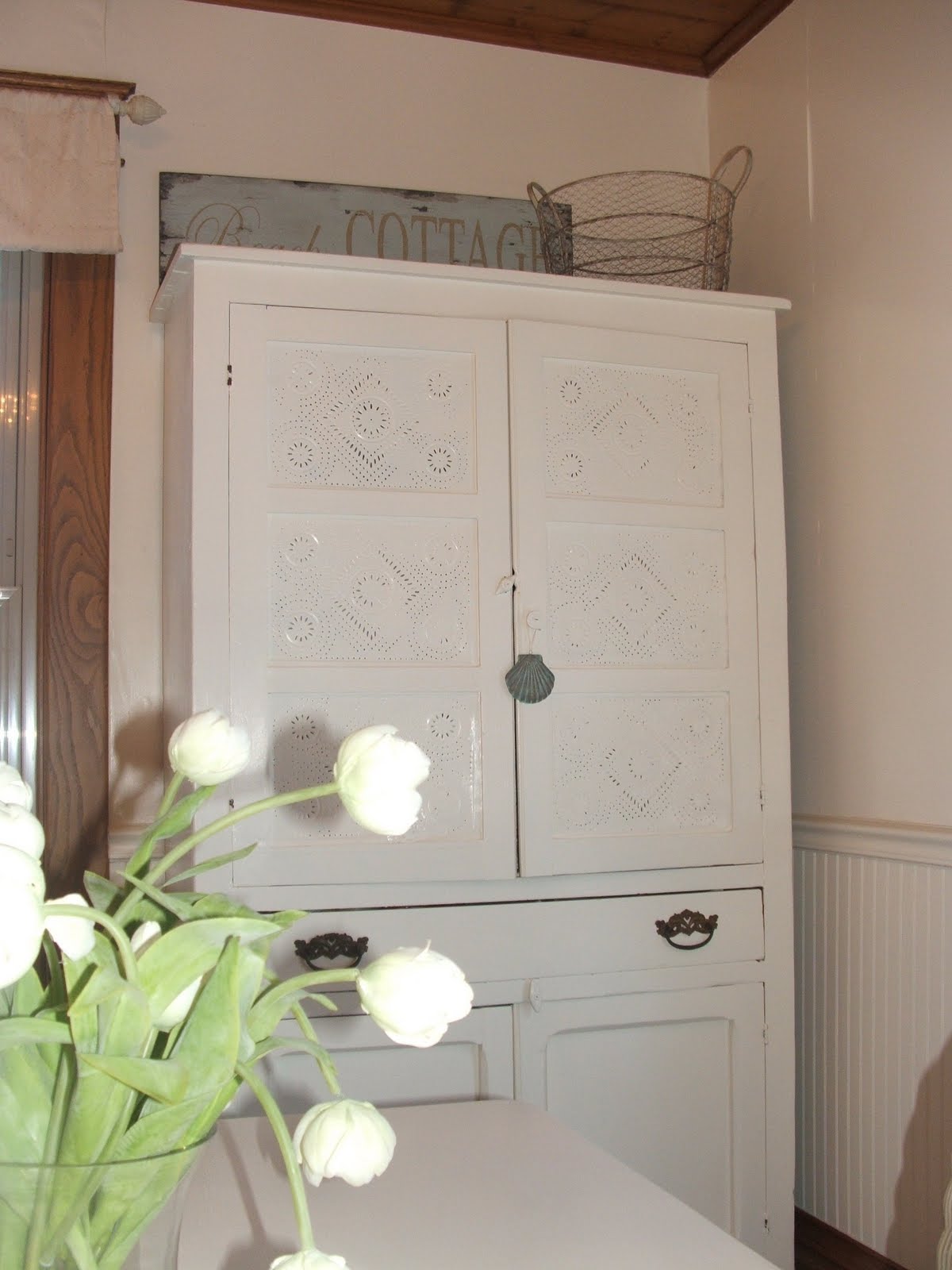 Vintage Junky - Creating Character: Favorite Furniture Finds