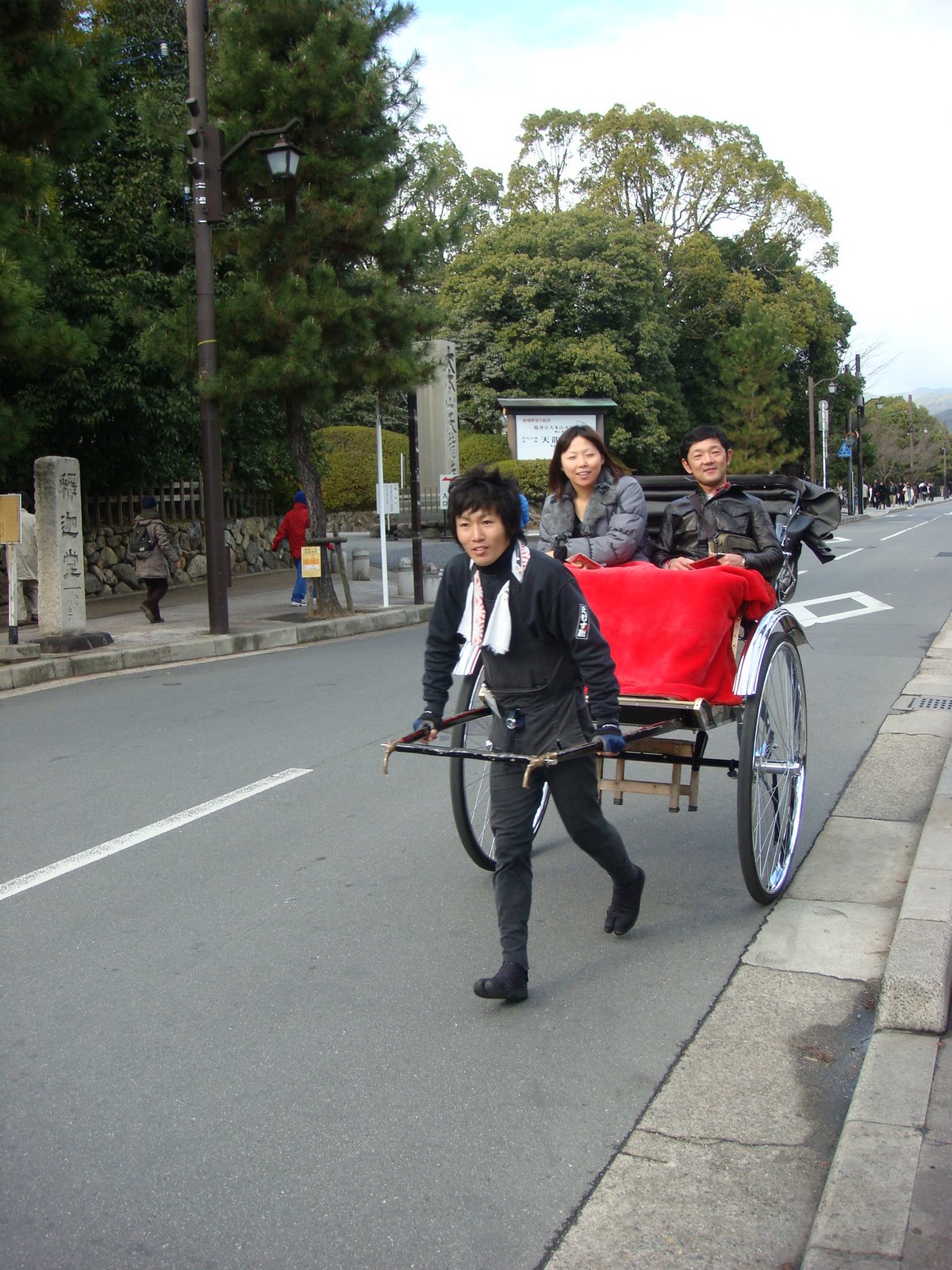 [DSC08090.JPG]