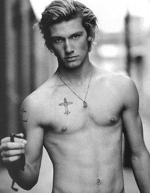 Alex Pettyfer Dob