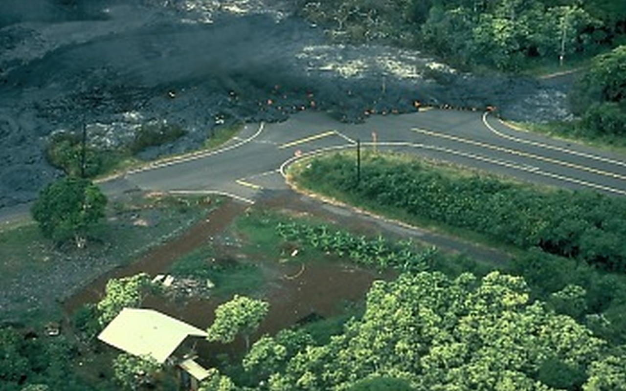 [Kilauea-6.jpg]