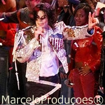 Michael Jackson recebe Grammy especial pela sua obra .mj+ganga+grammy