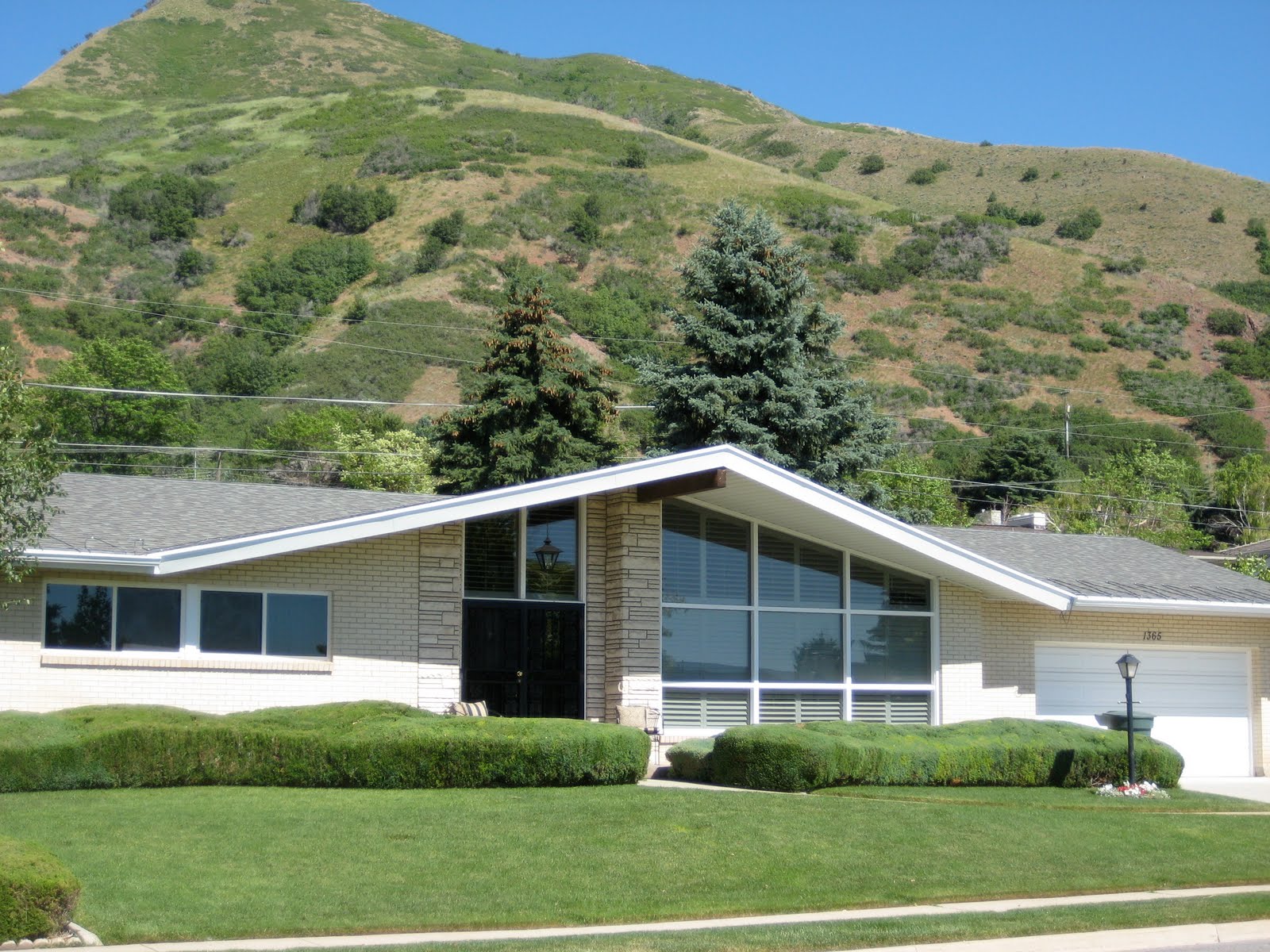 Very Fine House SLC style brick houses.