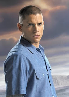 Celebrity Men's Hair Style With Image Michael Scofield Hairstyle With Buzz Haircut Gallery Picture 7