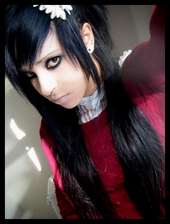 Emo Hair Styles With Image Emo Girls Hairstyle With Black Long Emo Hair Picture 9