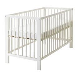 baby cot atau playpen