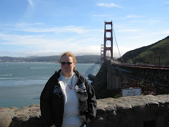 Meg foran Golden Gate broa i San Francisco